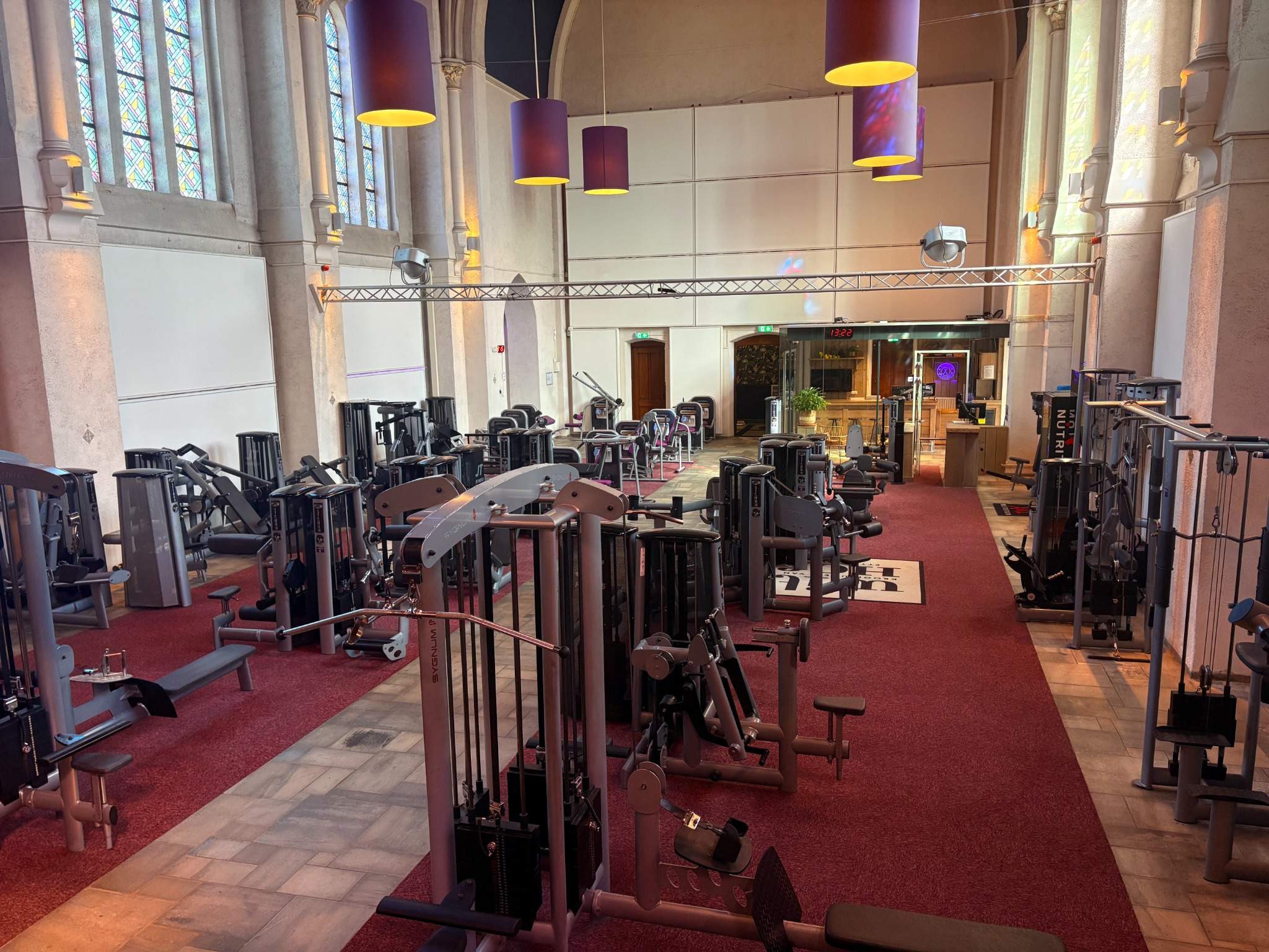 fitness-kerk-interieur-jt